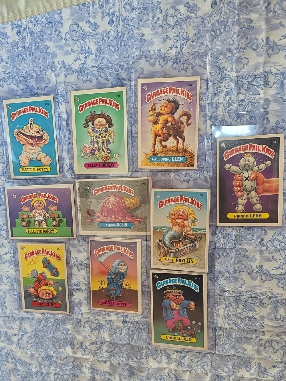Garbage Pail Kids 115 Card Collection, Series 2, 3, 4, in protective sleeves